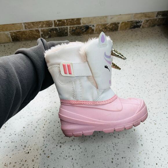 Unicorn Snow Boots Size Toddler 6 - Picture 6 of 9